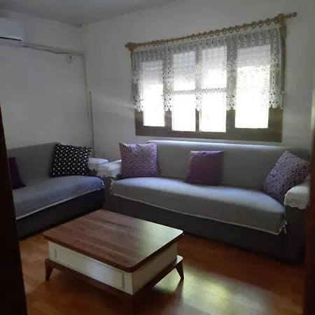 Casa de Férias Genış Bahçelı, Denıze Yakin Müstakıl Ev..