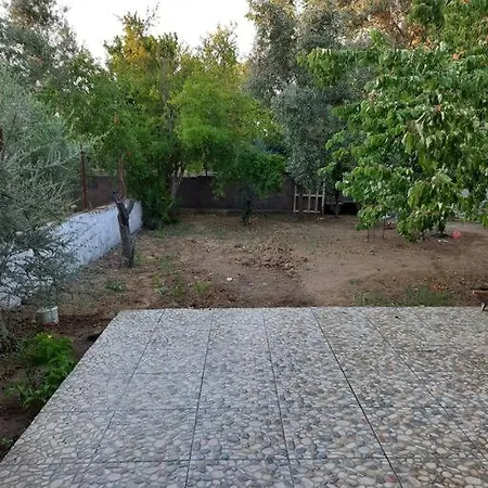 Casa de Férias Genış Bahçelı, Denıze Yakin Müstakıl Ev.. *