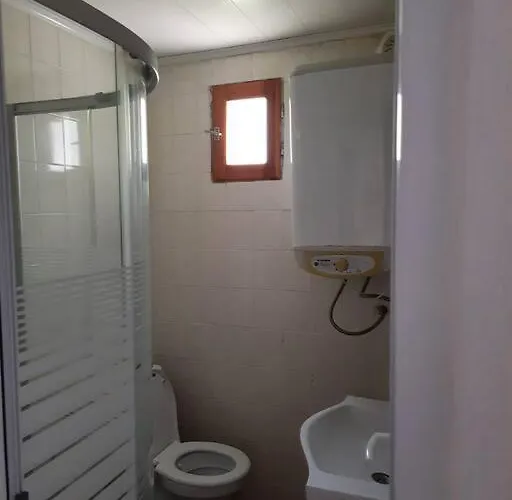 Vakantiehuis Genis Bahceli, Denize Yakin Muestakil Ev.. Urla