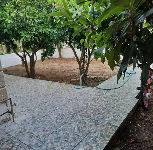 Casa de Férias Genış Bahçelı, Denıze Yakin Müstakıl Ev.. *