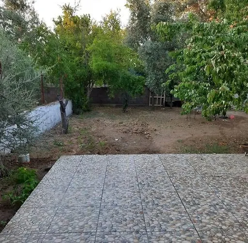 Vakantiehuis Genis Bahceli, Denize Yakin Muestakil Ev.. *